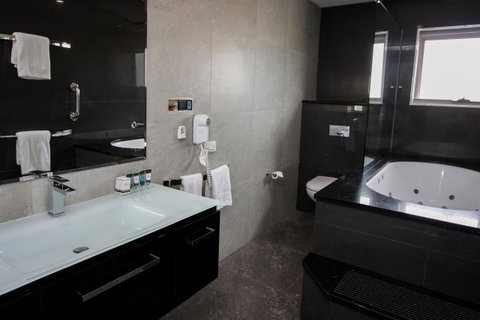 Honeysuckle Executive Apartments - Stayed 39