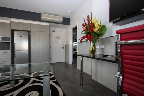 Honeysuckle Executive Apartments - Stayed 15