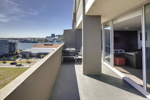 Honeysuckle Executive Apartments - Stayed 41