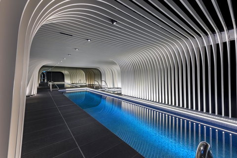 SKYE Suites Sydney - Stayed 10