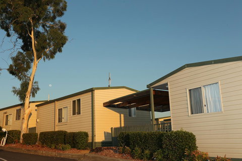 Crestview Tourist Park - Stays Accommodation 27