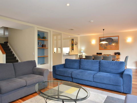 Villa De Saran Located Within Cypress Lakes - Stayed 11