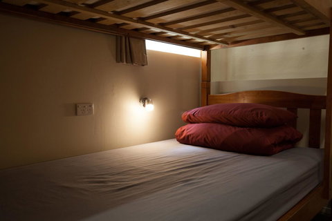 Mad Monkey Broadway - Stays Accommodation 2