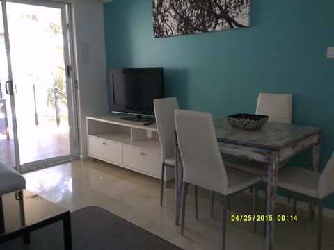 Pelican H2O One & Two Bedroom Apartments - Stayed 24