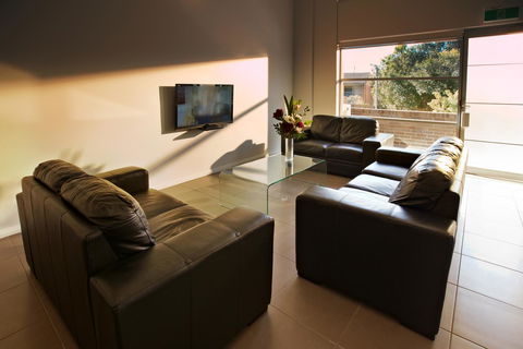 Charlestown Executive Apartments - Stayed 18