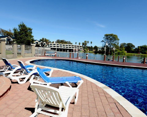 Yarrawonga Waterfront Apartments - Stayed 10