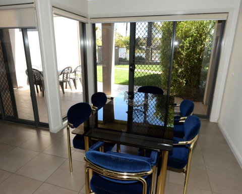 Yarrawonga Waterfront Apartments - Stayed 8