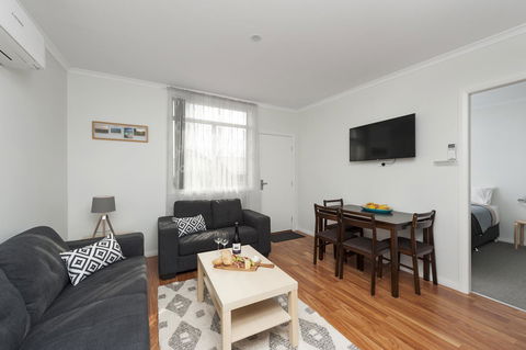 125 Milton - Stayed 4