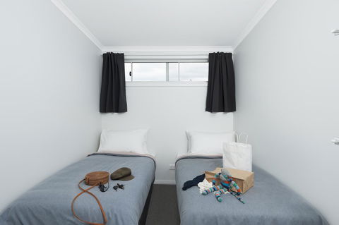 125 Milton - Stayed 7