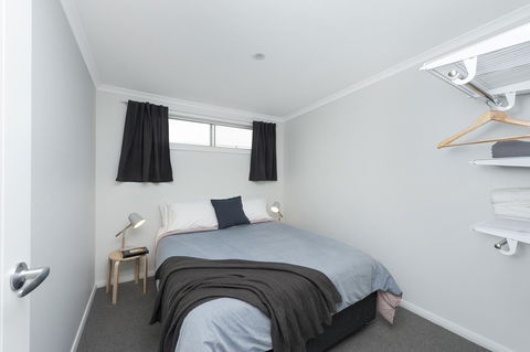 125 Milton - Stayed 6