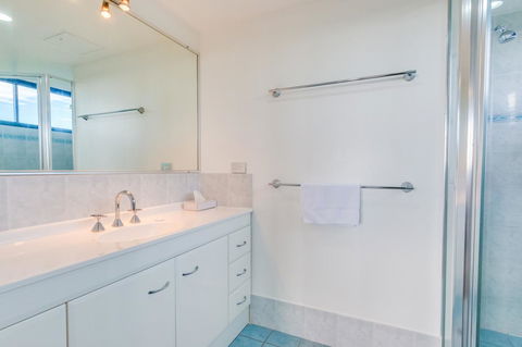 Pacific Towers Beach Resort - Stayed 36