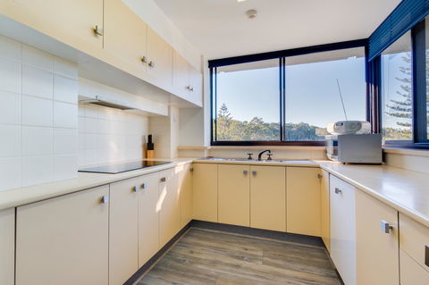 Pacific Towers Beach Resort - Stayed 31