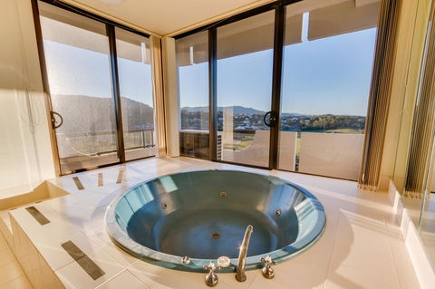 Pacific Towers Beach Resort - Stayed 21