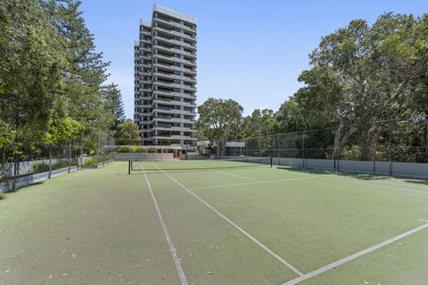 Pacific Towers Beach Resort - Stayed 13