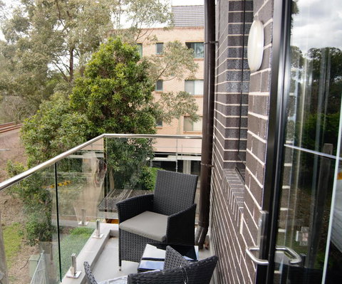 Seranin | Gordon - Stays Accommodation 6