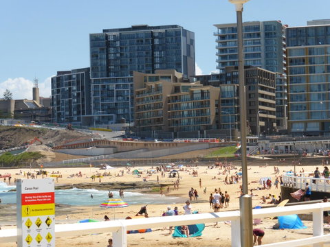 Arena Luxury Beachfront Apartment - Stayed 13