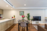 Sydney CBD Brand New Apartments with Hyde Park View