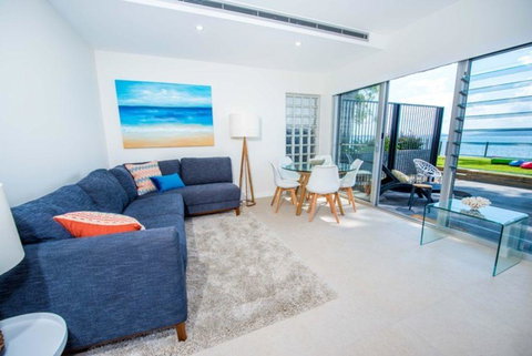 SUNSET@CORLETTE - Stayed 4