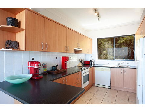 Ocean Views And Sea Breezes Over Bondi Beach - Stayed 6