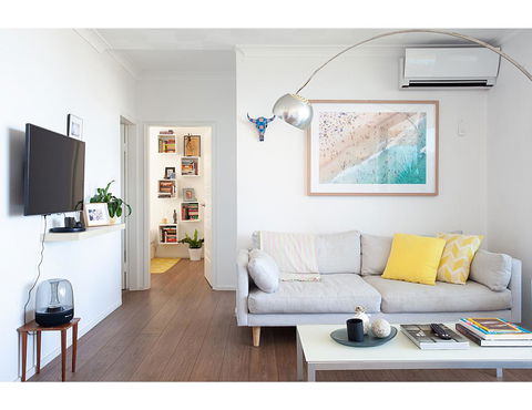 Ocean Views And Sea Breezes Over Bondi Beach - Stayed 10
