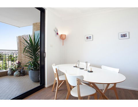 Ocean Views And Sea Breezes Over Bondi Beach - Stayed 7