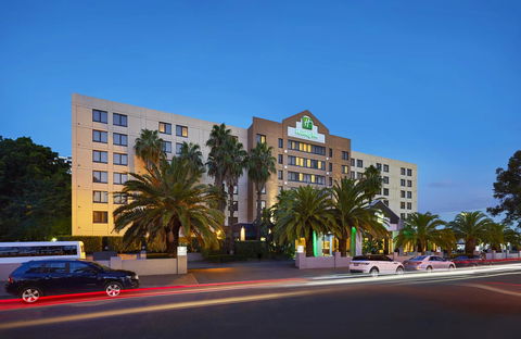 Holiday Inn Parramatta, An IHG Hotel - Stays Accommodation 9