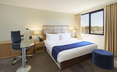 Holiday Inn Parramatta, An IHG Hotel - Stays Accommodation 3