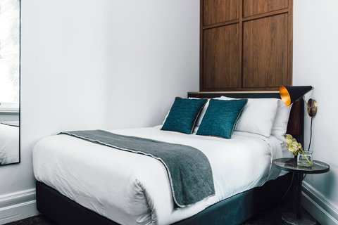 Veriu Central - Stayed 32