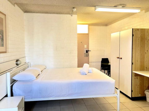 Marco Polo Motor Inn Sydney - Stays Accommodation 14