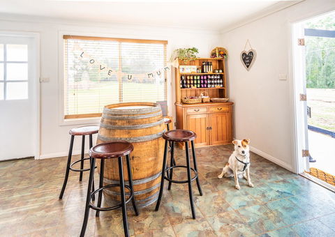 Madigan Wine Country Cottages - Stayed 23