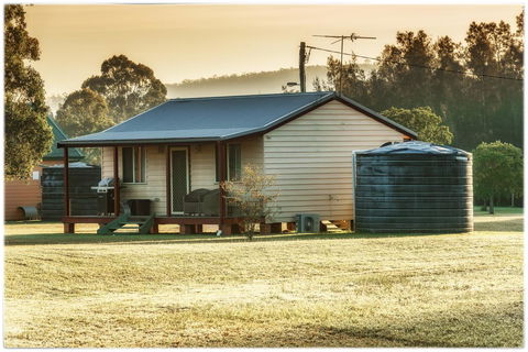 Madigan Wine Country Cottages - Stayed 33