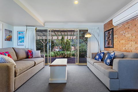 Foreshore Drive, 123, Sandranch - Stayed 6