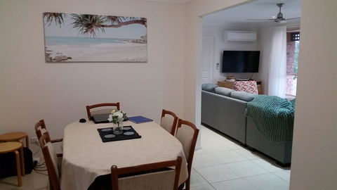 Twin Palms Holiday House At Lighthouse - Stays Accommodation 2