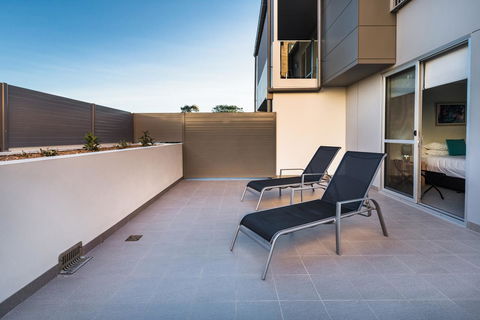 Hamilton Executive Apartments - Stays Accommodation 28