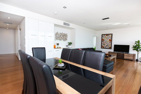 The Penthouse - Stayed 8