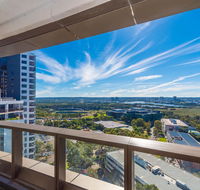 Olympic park Sunshine 2 bedrooms Apts with Private parking - Stays Accommodation