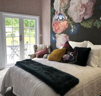 Chanticleer Gardens - Stayed