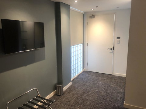 Crown Hotel Surry Hills - Stayed 37
