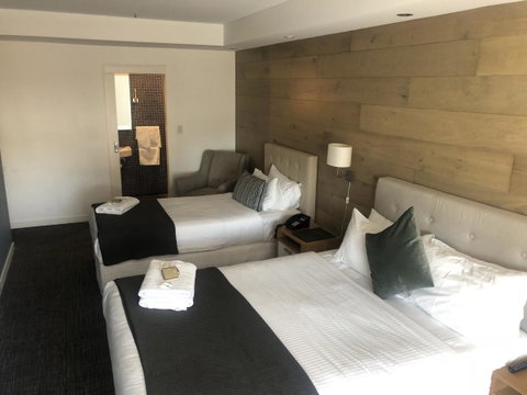 Crown Hotel Surry Hills - Stayed 16
