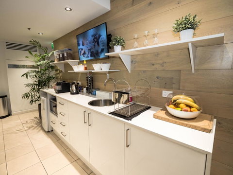 Crown Hotel Surry Hills - Stayed 4