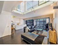 Urban Loft Close To Sydney Hot Spots