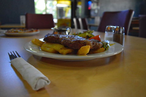 Brolga Hotel Motel - Coleambally - Stayed 24
