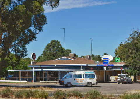Brolga Hotel Motel - Coleambally - Stayed 29