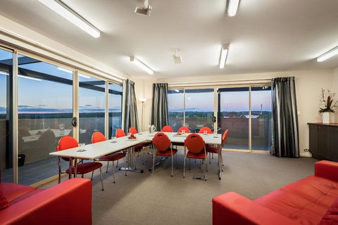 Mantra Castle Hill Sydney, An Accor Hotel - Stays Accommodation 4