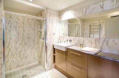 Wyndel Apartments North Sydney - Harbour Watch - Stays Accommodation 4
