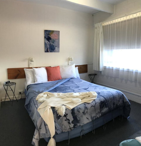 Kon Tiki Apartments - Stayed 14