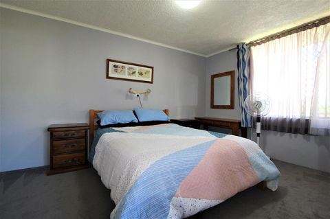 Beachfront 3, 25 Willow Street - Stayed 9