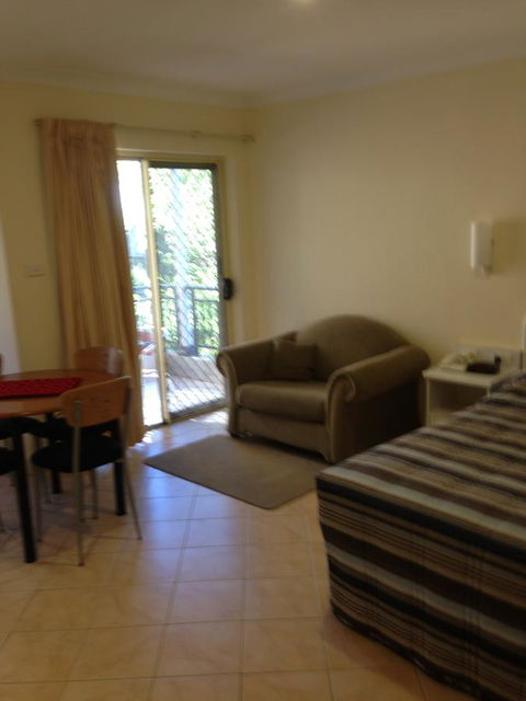 Bel Mondo Apartments - Stays Accommodation 9