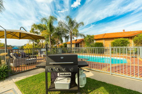 Hume Country Motor Inn - Stayed 2