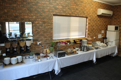 Hume Country Motor Inn - Stayed 20